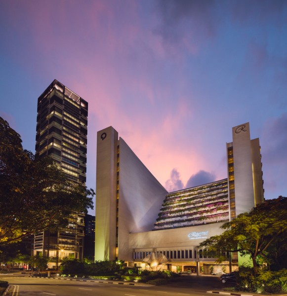 Four Seasons Regent Hotel Exterior